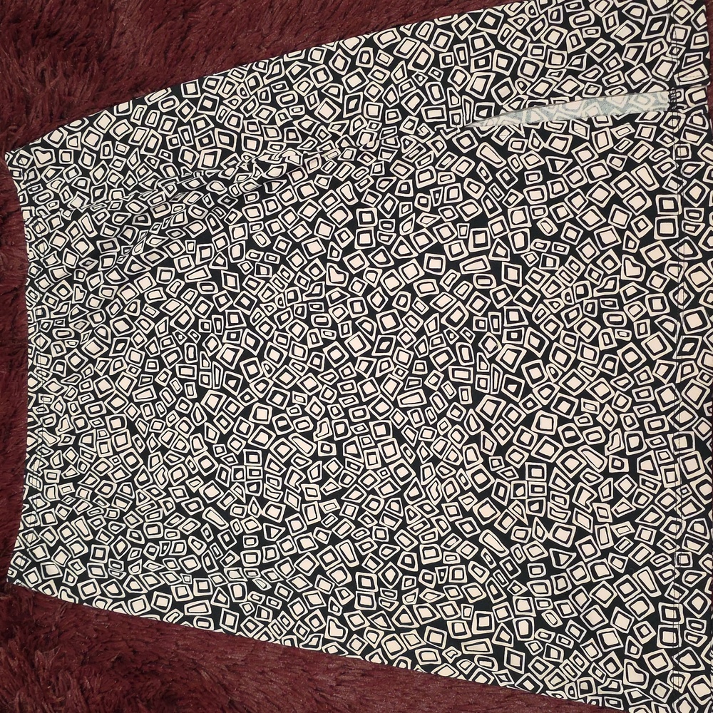 BCBG Black and White Sequin Pencil Skirt